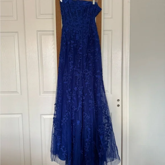 Sherri Hill Blue Strapless Prom Gown - Picture 8 of 12